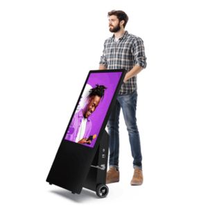 Mobiler Outdoor Digital Kundenstopper 43" (mit Akku und IP65 Schutz)